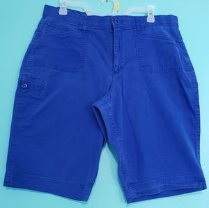Gloria Vanderbilt Shorts Size 14